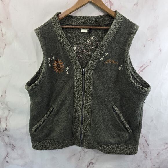 L.L. Bean Jackets & Blazers - LL Bean Vest Womens XL Green Embroidered Zip Fleece Bear Flower Vintage